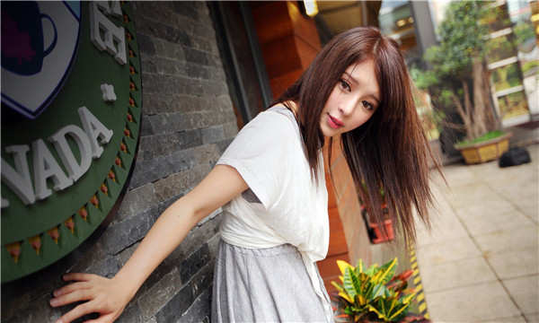 绍兴想找一个女性生孩子给报酬-｛找个女人生孩子多少钱｝